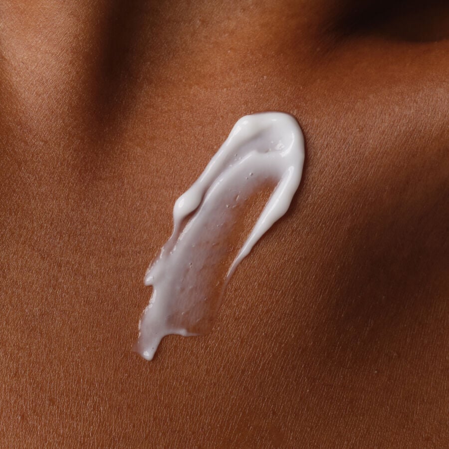 natural-moisturizing-factors-inulin-body-lotion-t2 ORD-Body-Care-Bundles-Brief-NMF-application-shot.jpg