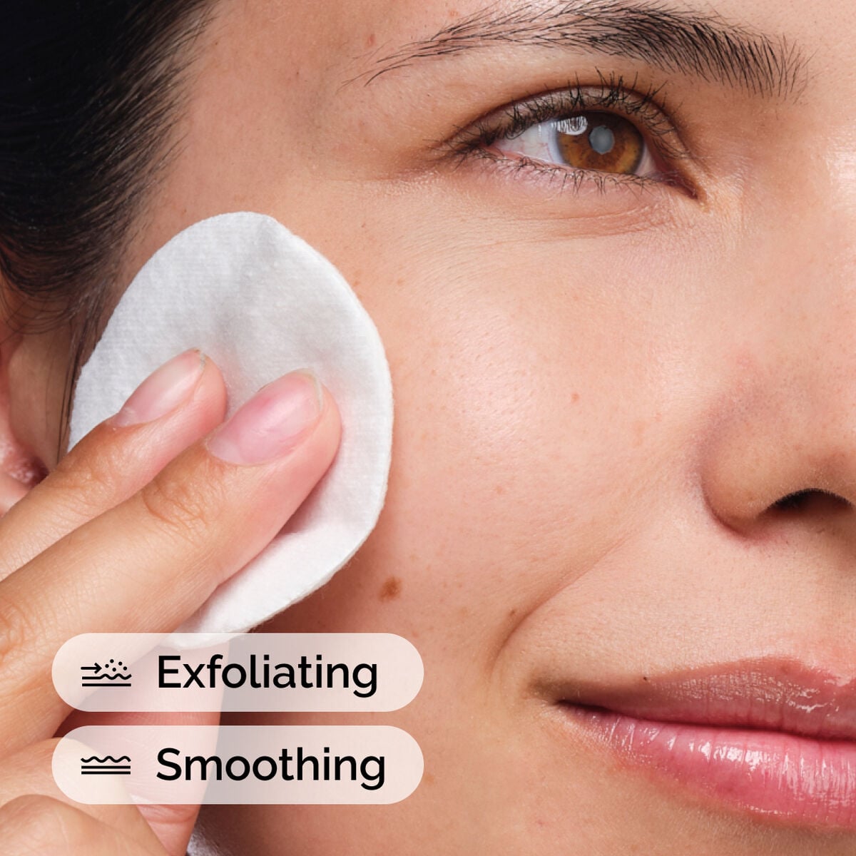glycolic-acid-7-exfoliating-toner-t0 ord-glycolic-acid-exfoliating-toner-model-application-with-benefits.jpg